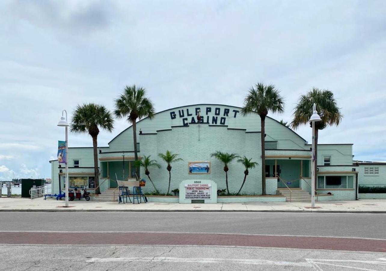 Appartement Lovely Vacation 1 Block From & Downtown Gulfport St. Petersburg